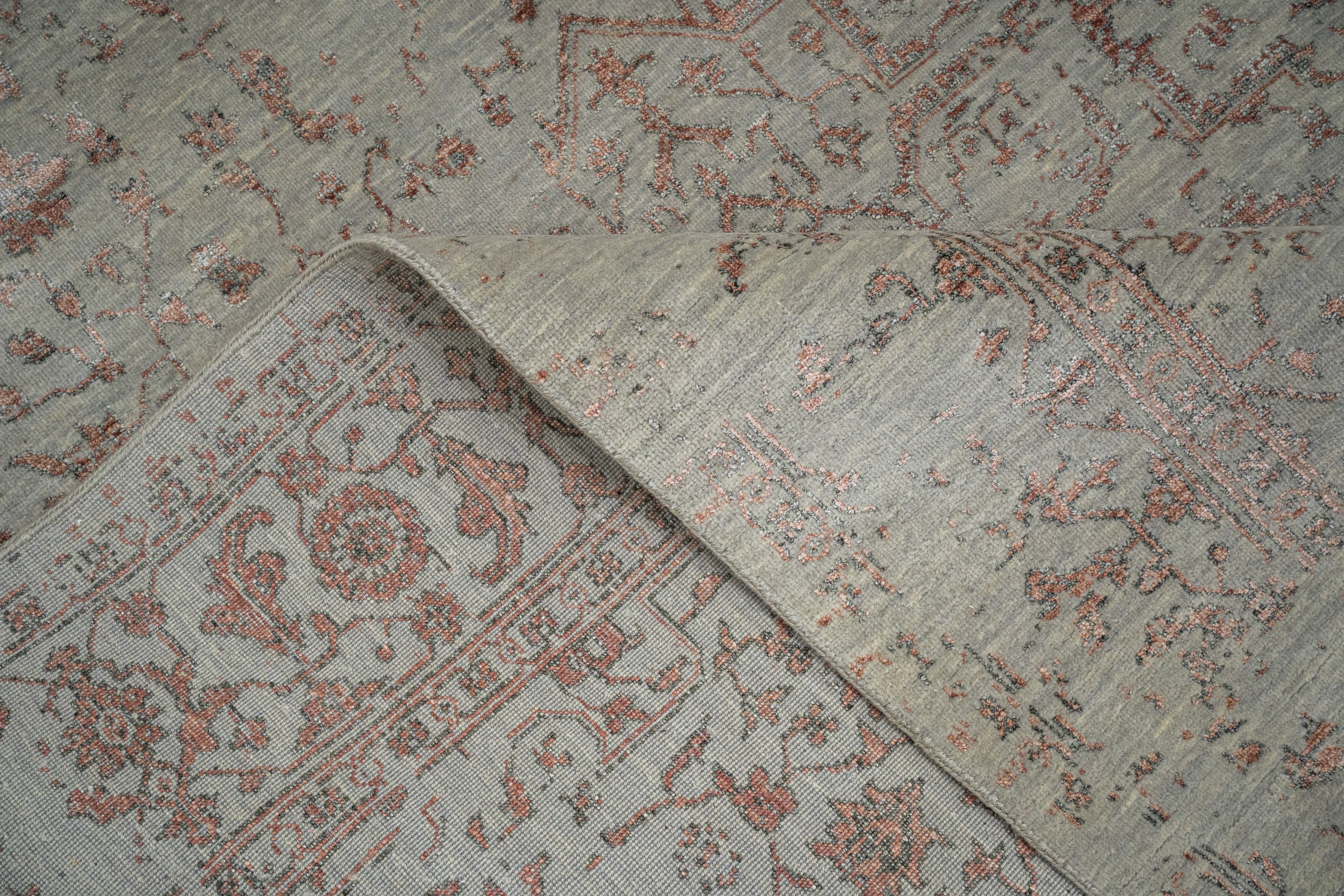 Handknotted Modern Carpet DIA- 625 SERAPI
